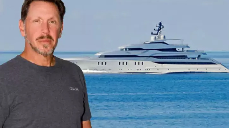 Bir milyarder səhvi: Yaxtasına verdiyi ad qalmaqala səbəb oldu