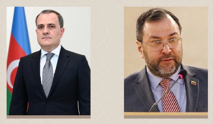 Rəsmi Bakı Venesuelada sülh bərqərar olacağına ümid edir