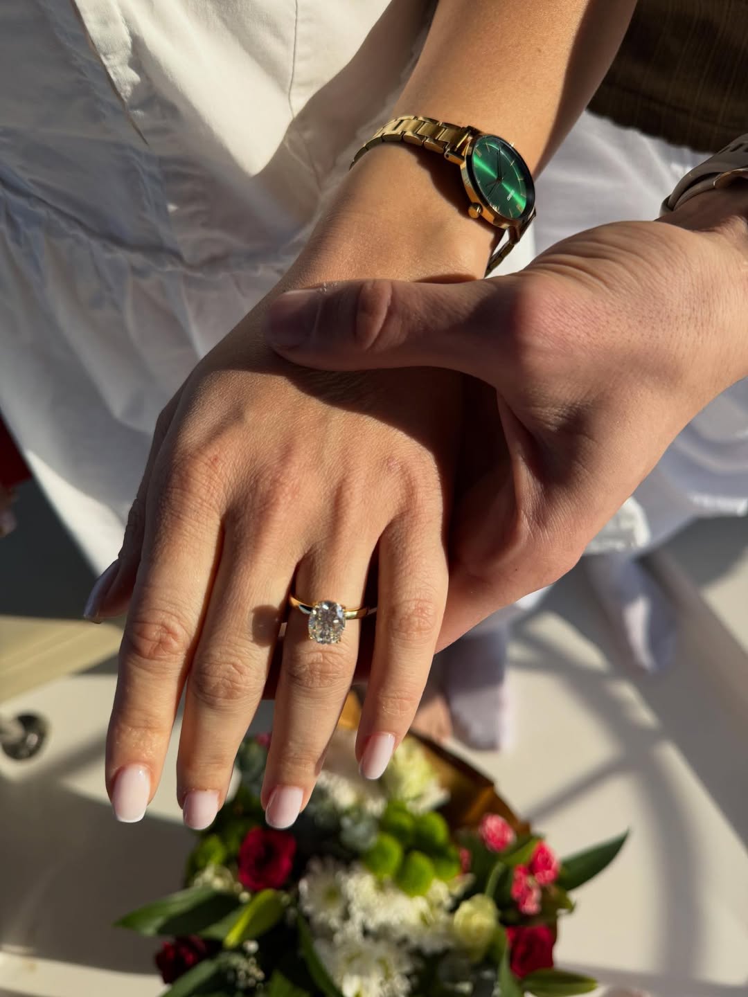 Millimizin futbolçusu həndbolçu xanımla nişanlandı