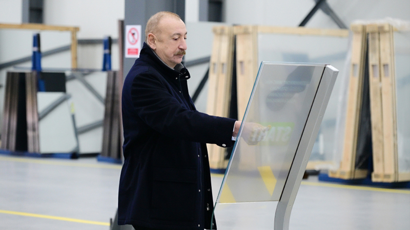 Prezident Sumqayıt Sənaye Parkında zavodun açılışında iştirak etdi (FOTO)