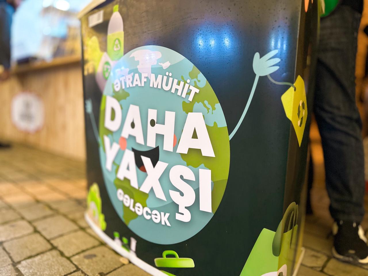 EcoHub-ın təşəbbüsü ilə İçərişəhərdə ekoloji maarifləndirmə tədbiri keçirildi (FOTO)