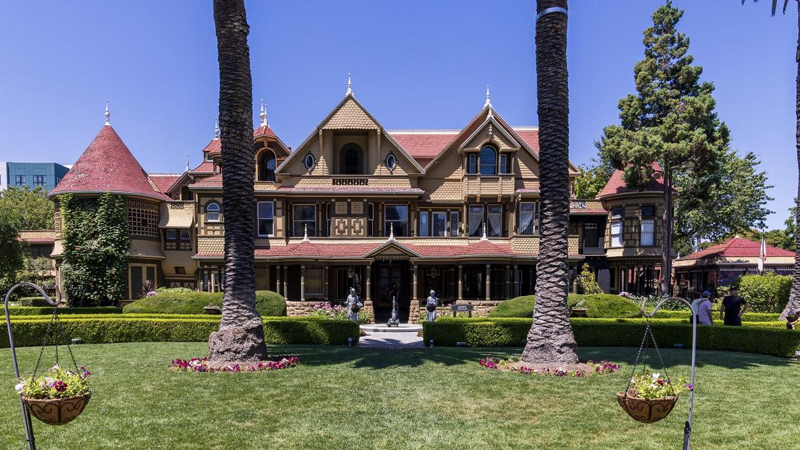 Kaliforniyada minlərlə 