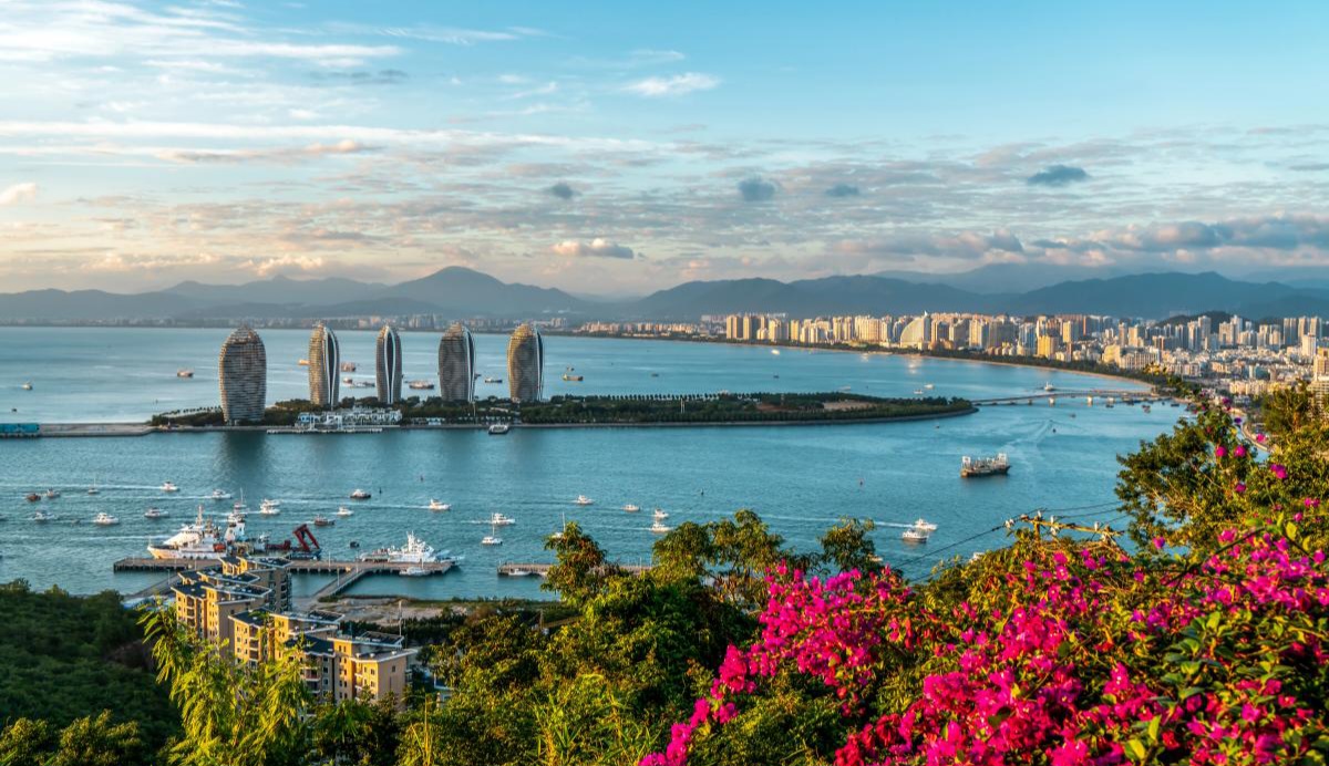 Çin iki dəfə minlərlə balıqçı gəmisini səfərbər edib: Bu nə deməkdir?