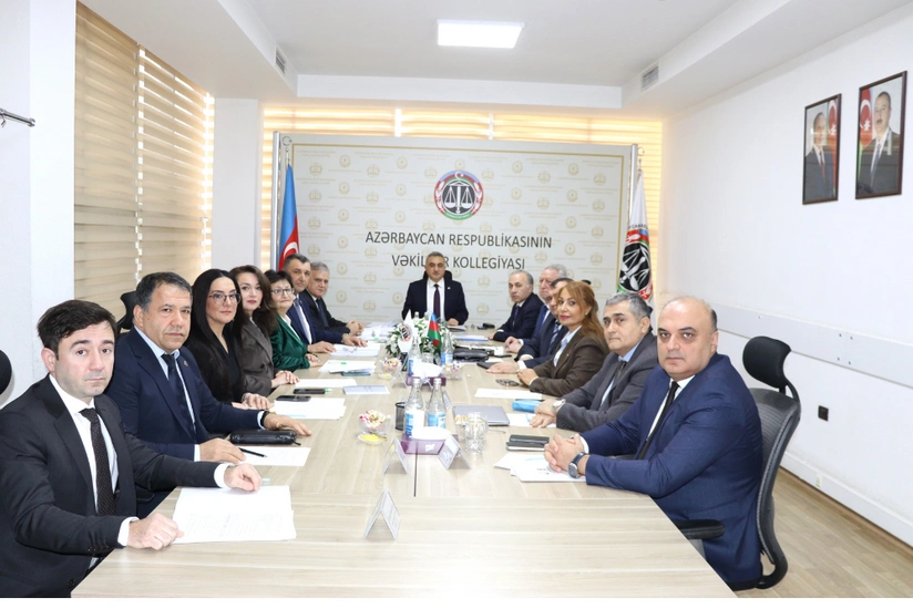 7 vəkilə xəbərdarlıq edildi