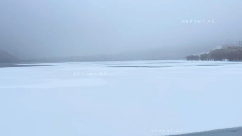 Arpaçay su anbarı dondu (FOTO/VİDEO)