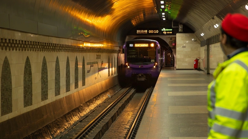 Metroda xətlərin ayrılacağı tarix açıqlandı