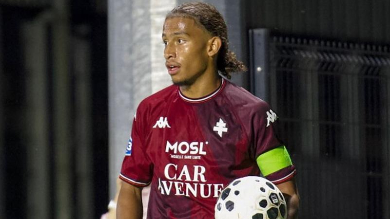 Xizək kurortundakı yanğın: Futbolçu sevgilisini xilas etdi, bədəninin 30 faizi yandı