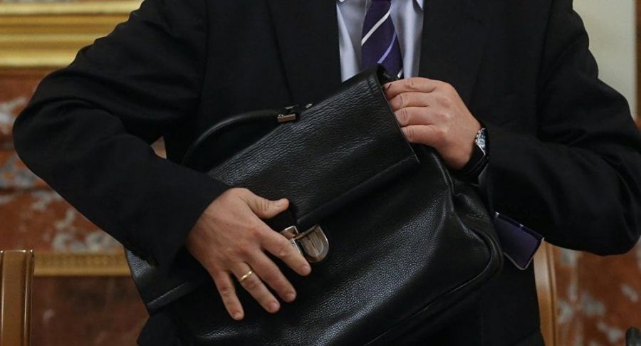 Azərbaycan teatrlarında 46 ştat ləğv edildi