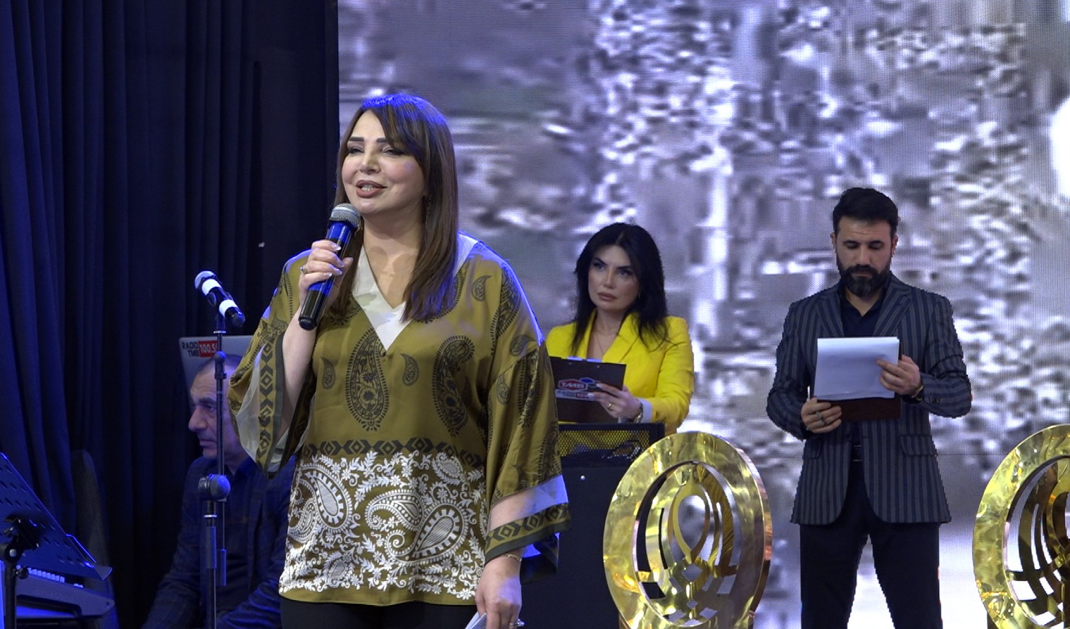 Məmməd Arazın xatirə gecəsi keçirildi (FOTO)