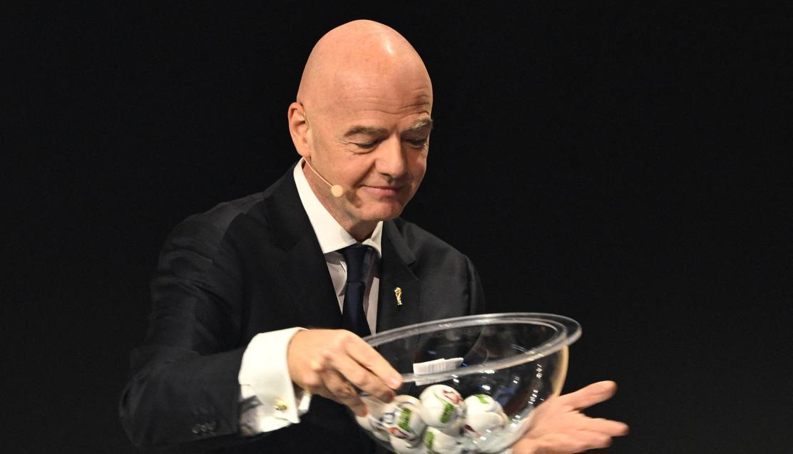 FIFA prezidentinin maaşı 4 dəfə artıb: Nə qədər qazanıb?