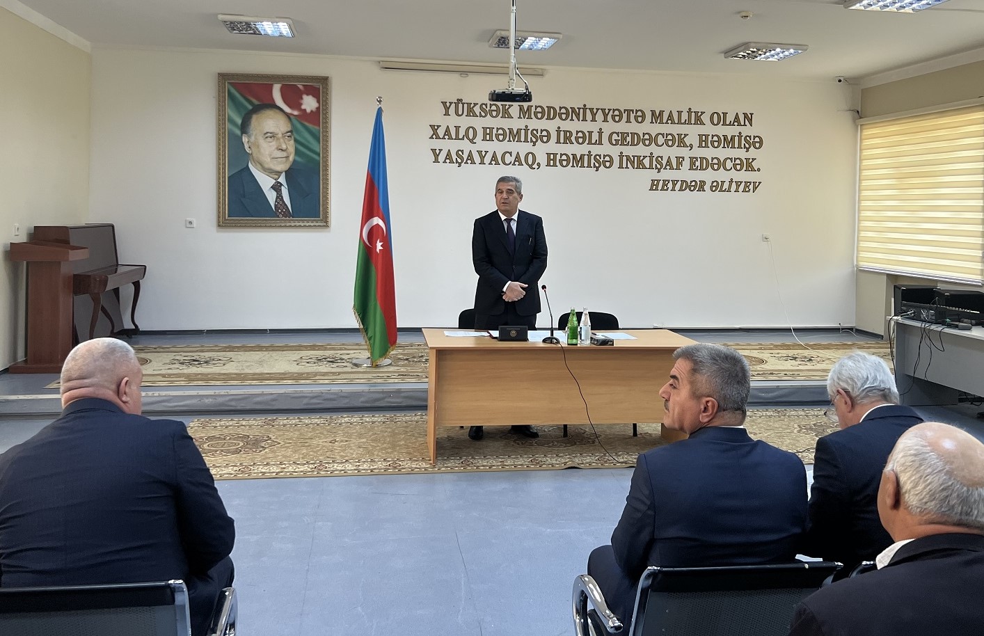 Süleyman Mikayılov Qaradağın icra başçısı vəzifəsindən azad edildi