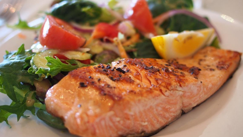 Pəhrizinizi sağlam zülallar və vitaminlərlə doyuracaq 5 balıq növü