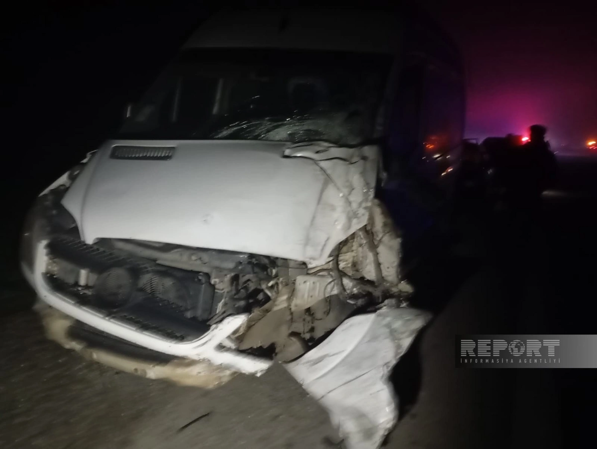 Salyanda zəncirvari qəza: 7 nəfər xəsarət aldı (FOTO)