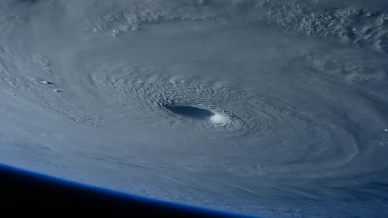 NASA kosmosdan Yer üzərində qeyri-adi hadisəni qeydə alıb: Nə baş verib?