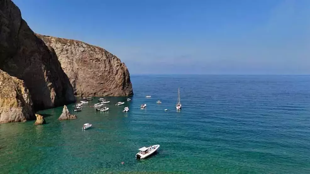 Adına Cənnət adası deyirlər, amma... Nə yol var, nə siqnal, nə də elektrik yoxdur