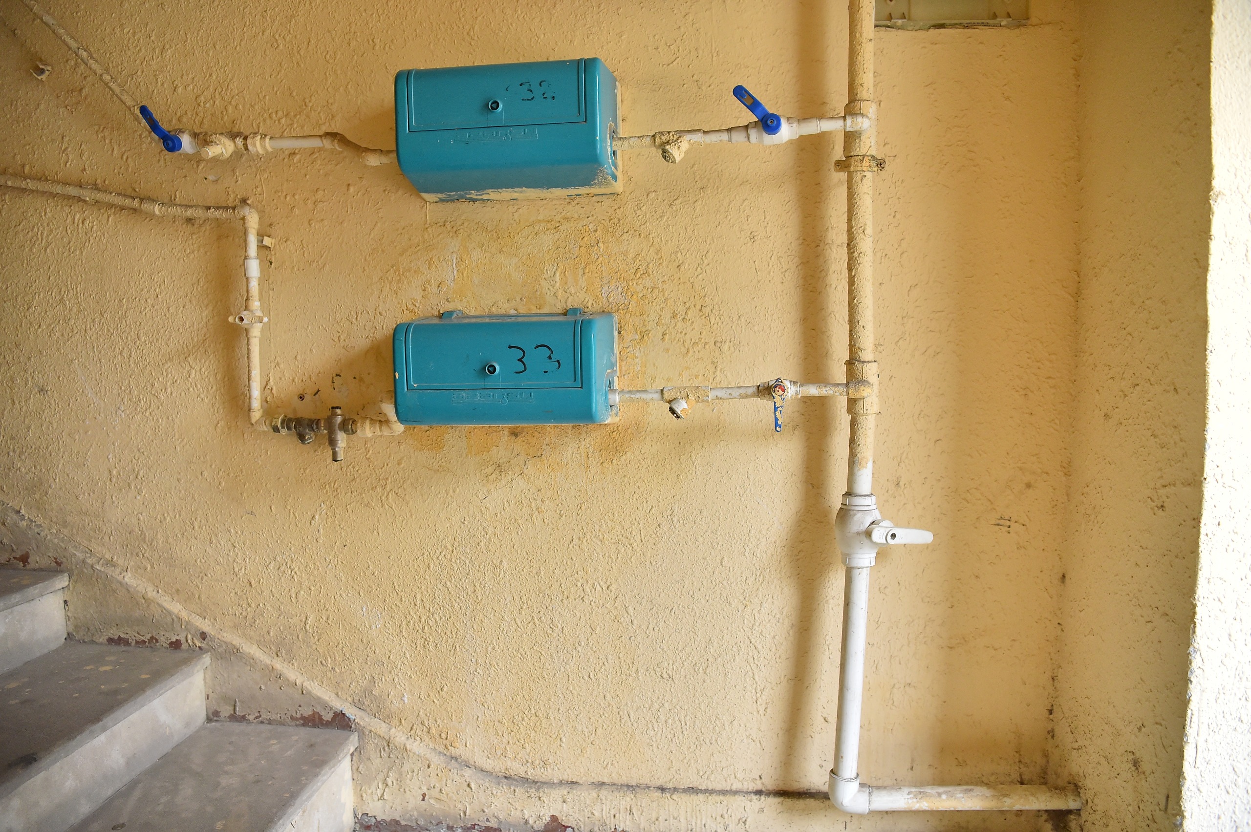 Teymur Elçin küçəsində 370 metr su xətti yenisi ilə əvəzləndi (FOTO/VİDEO)