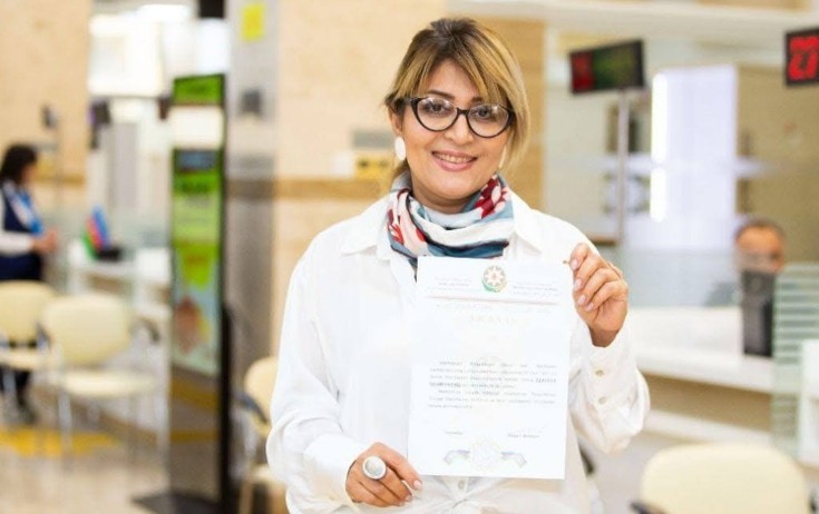 Tanınmış aparıcı televiziya karyerasını bitirdi