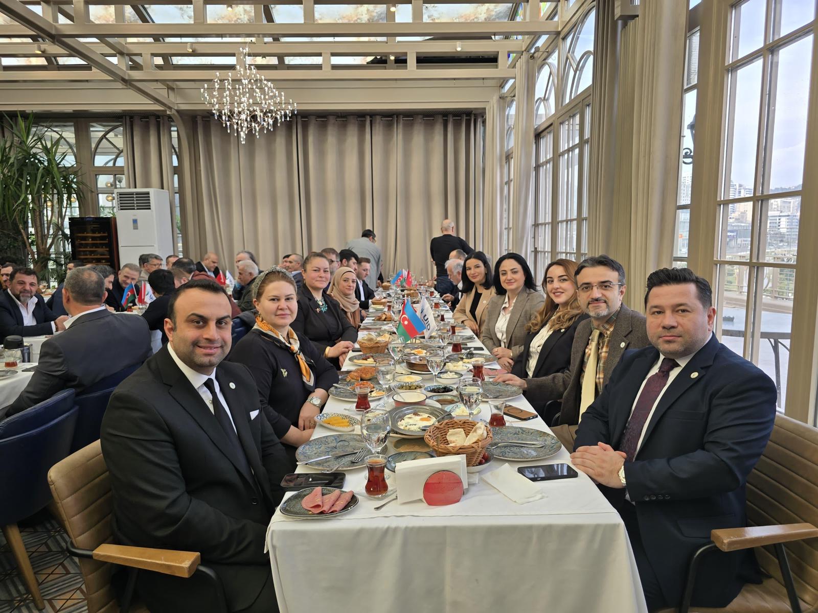 UİD Azərbaycan tərəfindən səhər yeməyi proqramı təşkil olundu (FOTO)