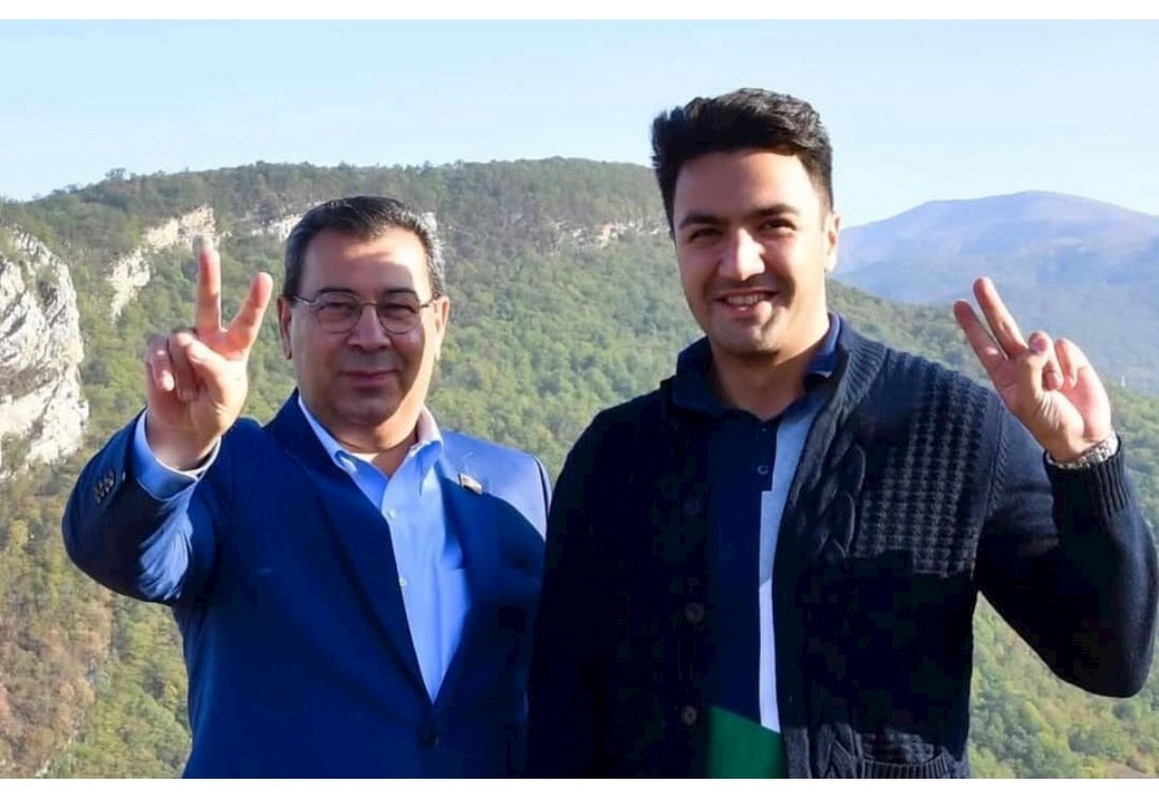 Qəzaya görə Səməd Seyidovun köməkçisi də işdən çıxarıldı