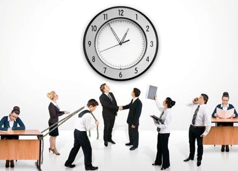 Azərbaycanda hansı peşə sahibləri gündə neçə saat işləyir? (SİYAHI)