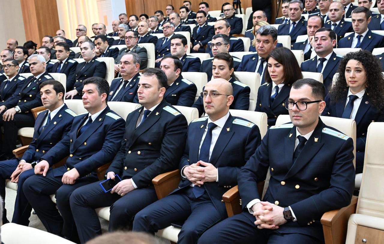 Prokurorluq əməkdaşlarına və media qurumlarına mükafatlar təqdim olundu (FOTO)