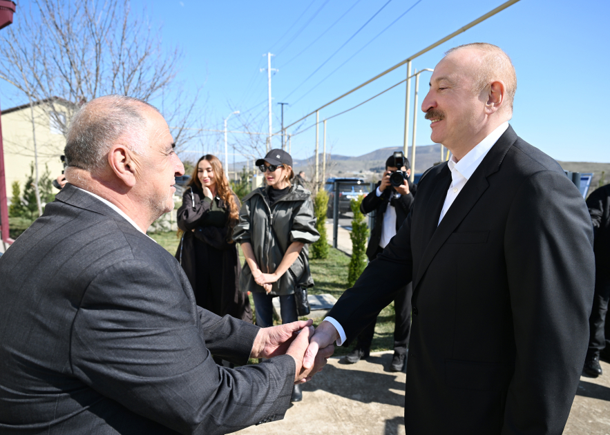 Prezident ailə üzvləri ilə Xocavənd və Xocalıya səfər edib (YENİLƏNİB)