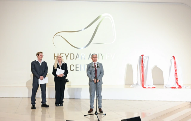 Heydər Əliyev Mərkəzində 
