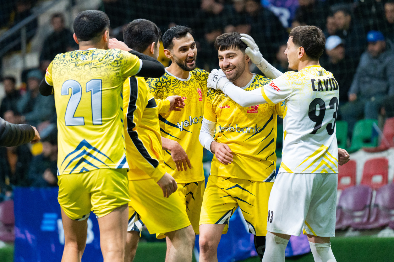 Yelo Bank banklararası mini-futbol liqasının çempionu olub