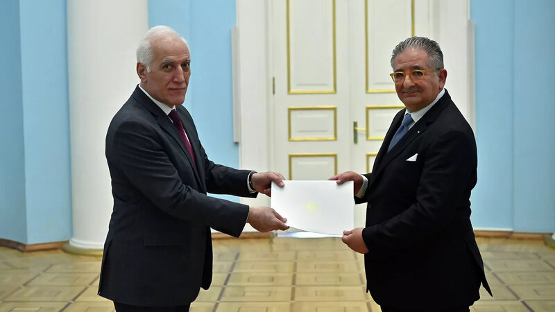 Fələstinin ilk səfiri Ermənistanda fəaliyyətə başladı