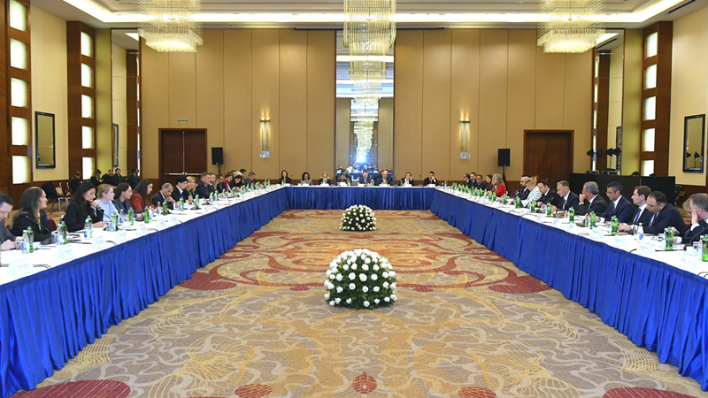 Rəşad Nəbiyev ABŞ şirkətlərinin rəhbərləri ilə görüşdü (FOTO)