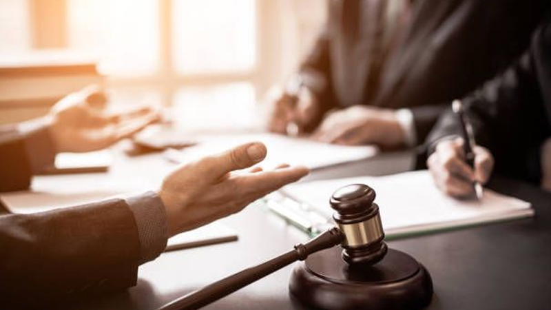 200 minlik qalmaqal: 