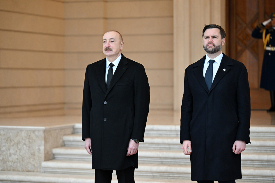 İlham Əliyevin ABŞ-ın vitse-prezidenti ilə məhdud tərkibdə görüşü oldu (YENİLƏNİB)