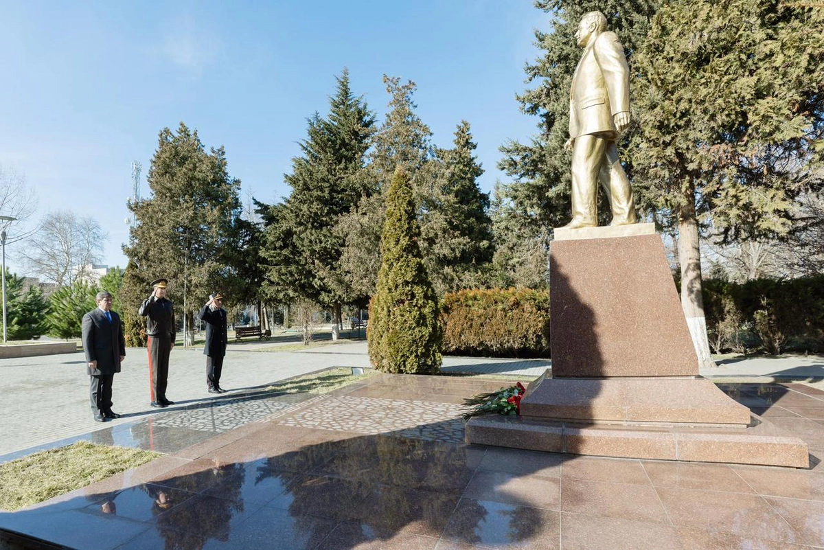 Vilayət Eyvazov Qəbələdə vətəndaş qəbulu və sıra baxışı keçirdi (FOTO/VİDEO)