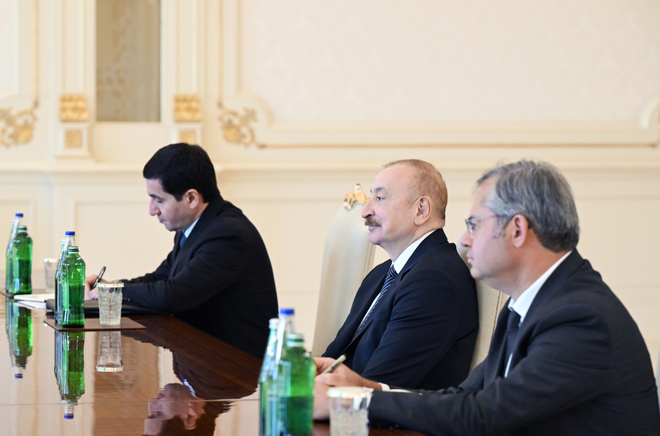 Prezident daha bir qəbul keçirdi (FOTO)