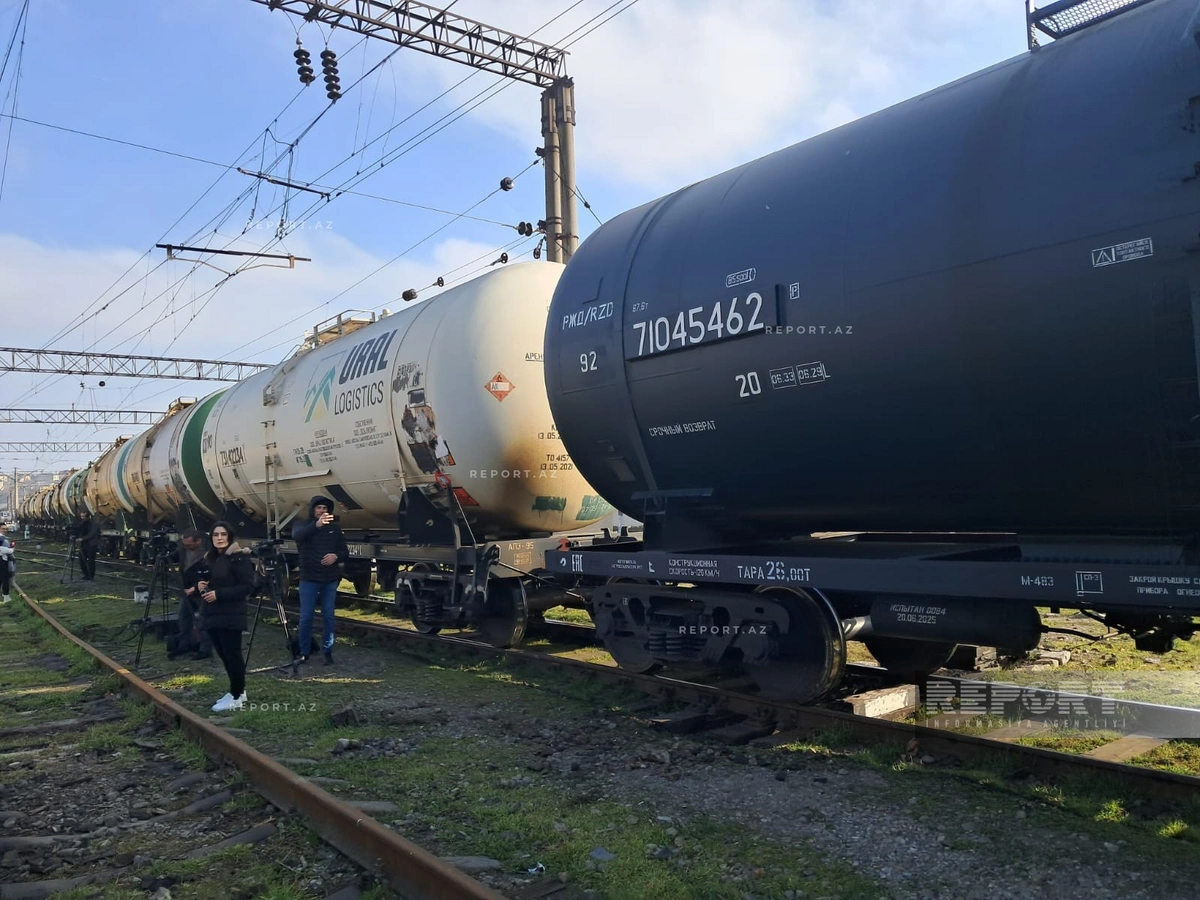 Ermənistana göndərilən Rusiya taxılı Bakıdan yola düşdü (FOTO)