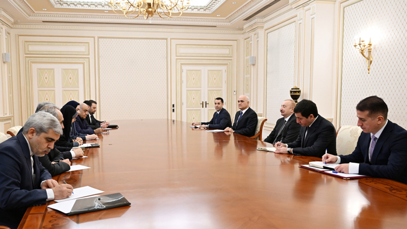 Prezident iranlı naziri qəbul etdi (FOTO)