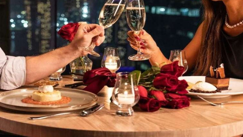 14 fevral öncəsi restoranlarda fantastik depozit qiymətləri (VİDEO)