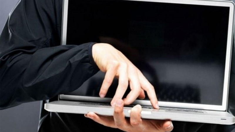 Dövlət qurumunun binasında oğurluq - 5,8 minlik ziyan