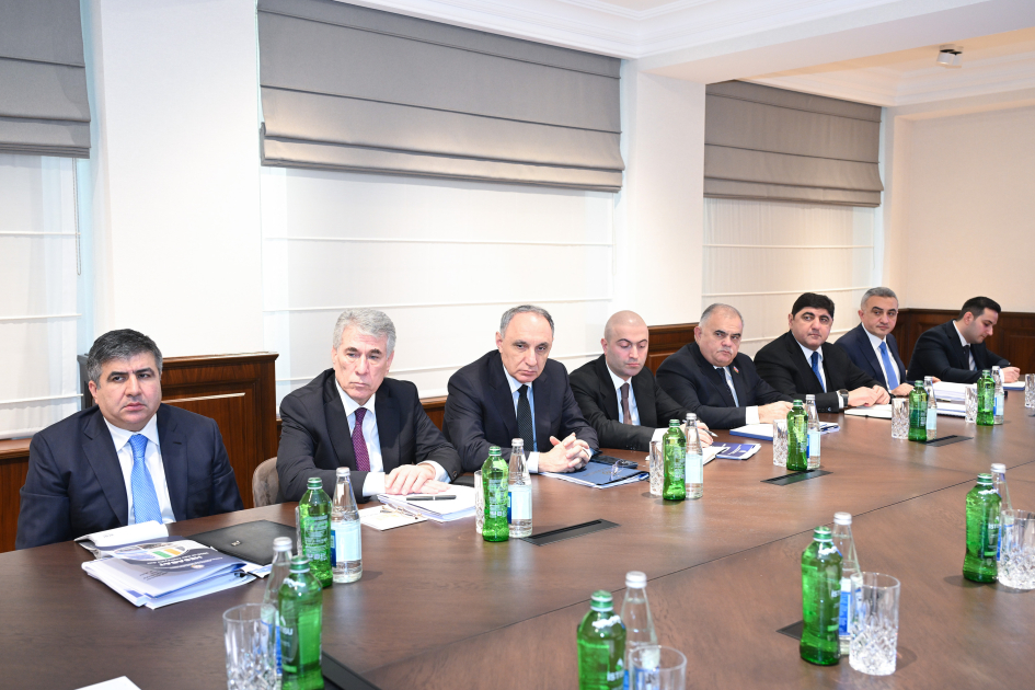 Korrupsiyaya qarşı mübarizə üzrə Komissiyasının iclası keçirildi (FOTO)