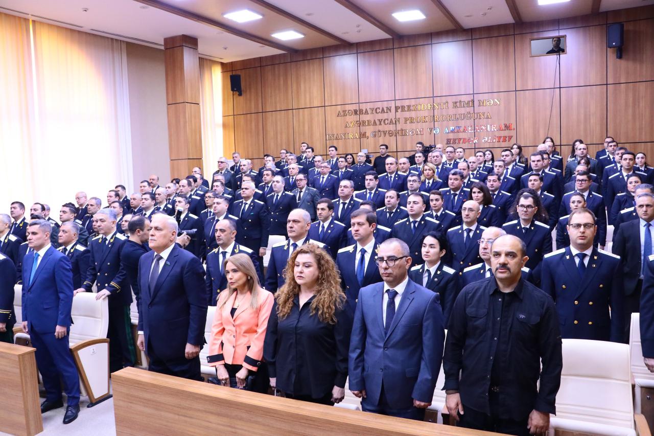 Prokurorluq əməkdaşlarına və media qurumlarına mükafatlar təqdim olundu (FOTO)