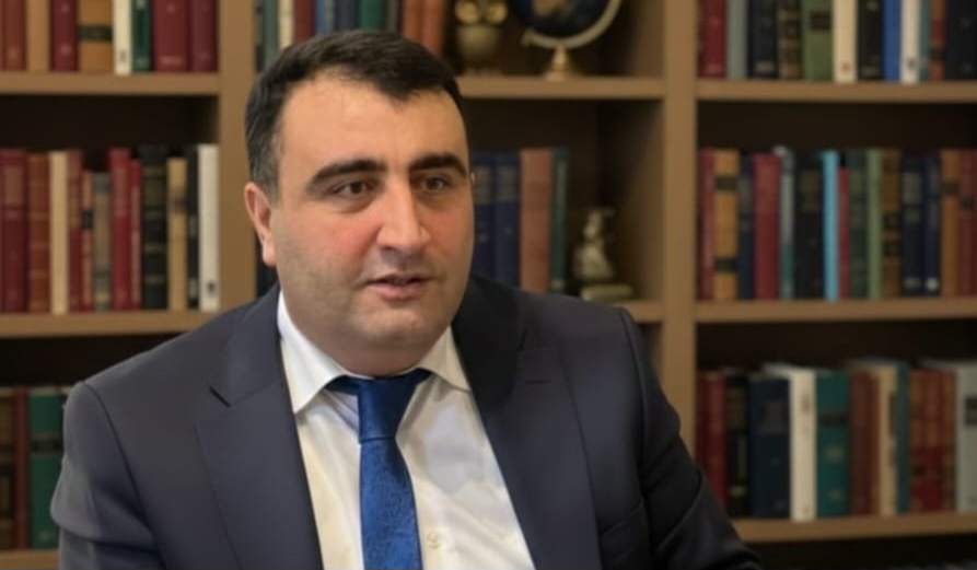 Vətən qırmızı xətdir...