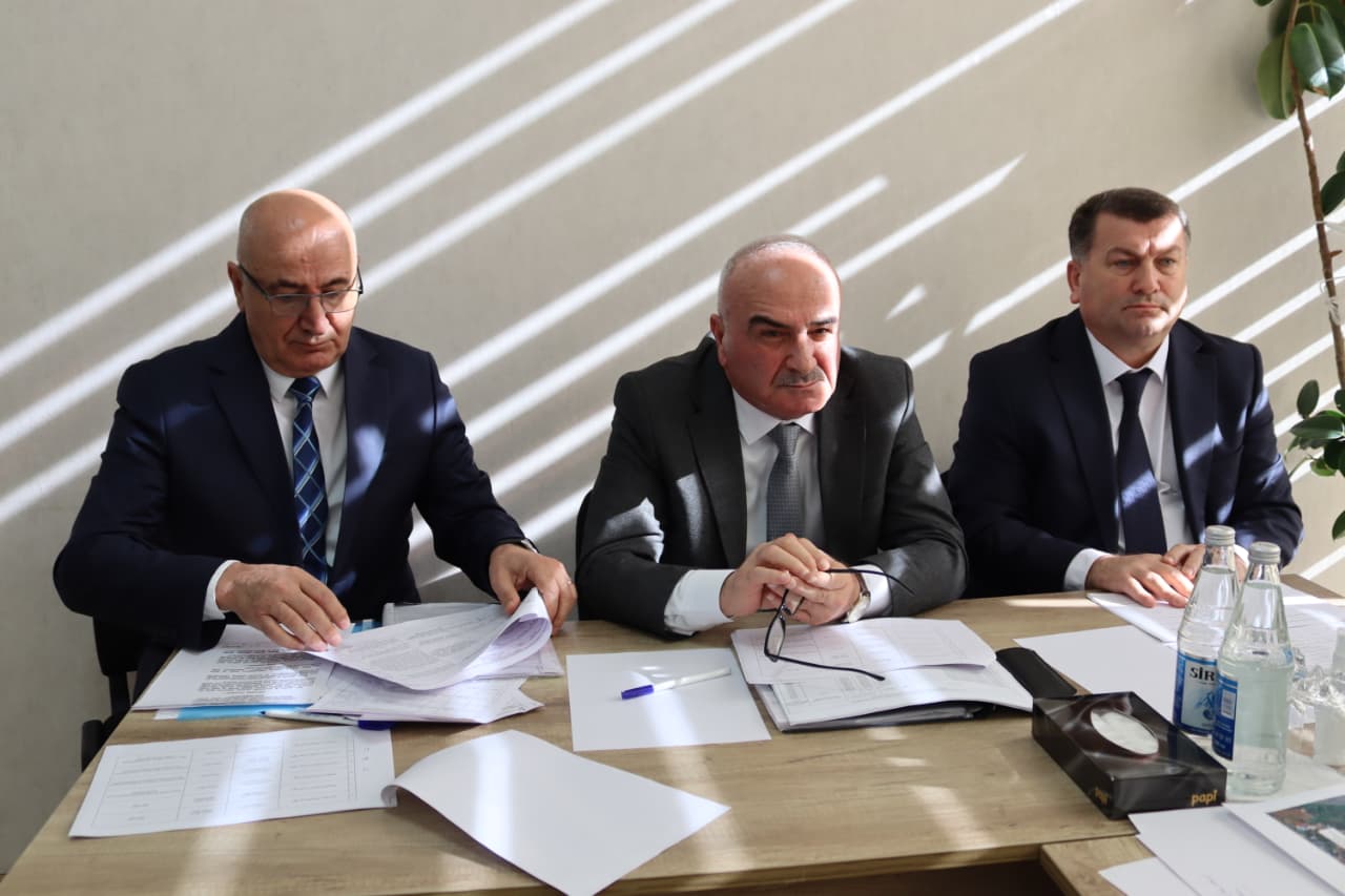 Zaur Mikayılov Qəbələdə vətəndaşlarla görüşdü (FOTO)