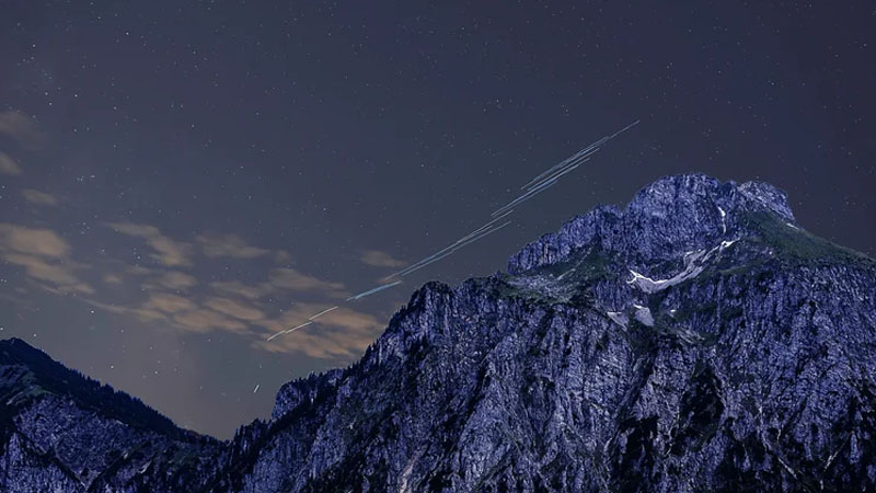 Peyk, yoxsa meteroit? - Fərq necə bilinir?