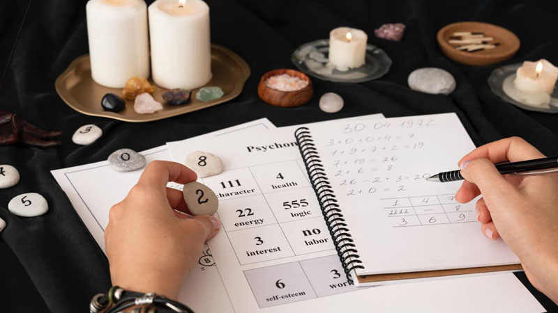 Numerologiyanın həyatımıza təsiri - Buna inanmaq günahdır?