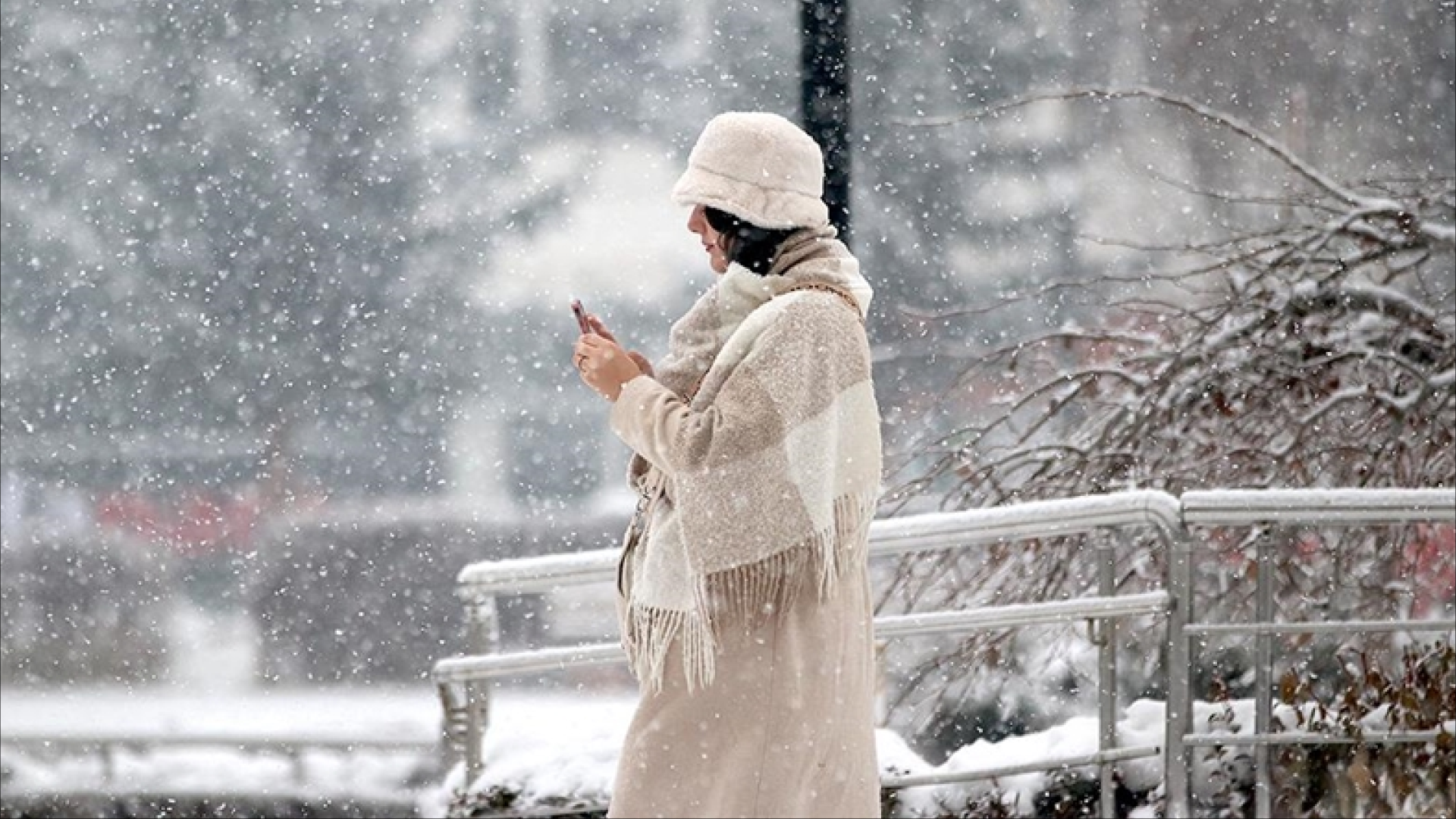 Sulu qar, qar yağacaq, temperatur 5-8 dərəcə enəcək