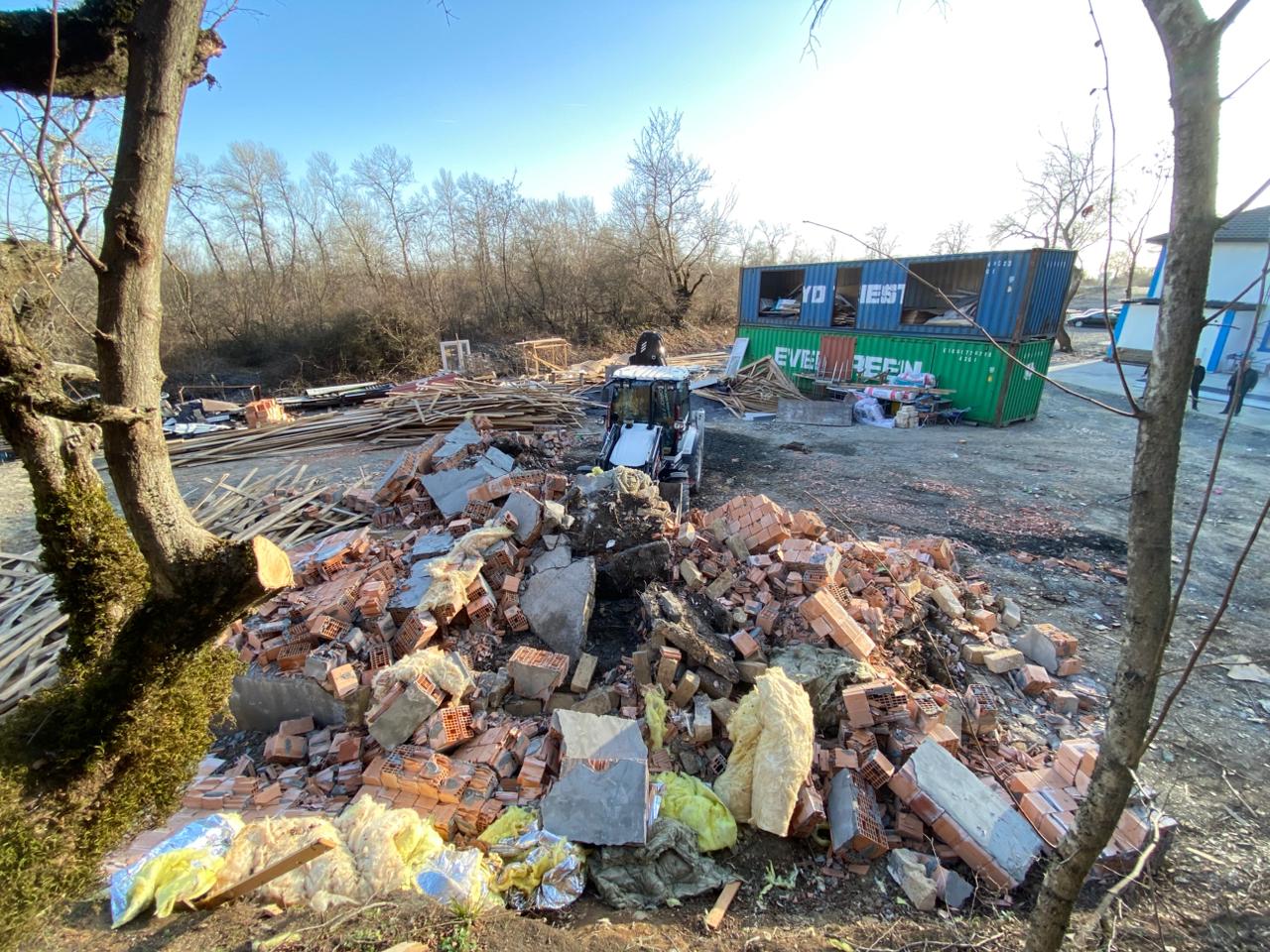 Qəbələdə meşə fondu torpağında qanunsuz tikinti aşkarlandı, tədbir görüldü (FOTO)