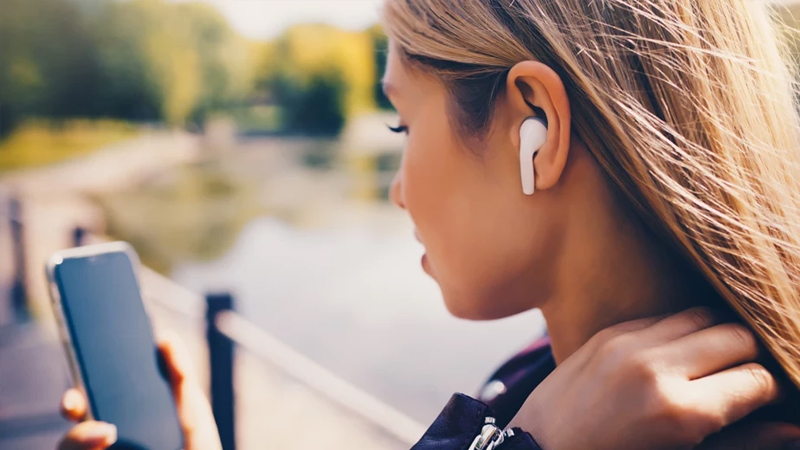 Populyar qulaqcıq modellərində xərçəng riski daşıyan maddələr tapıldı