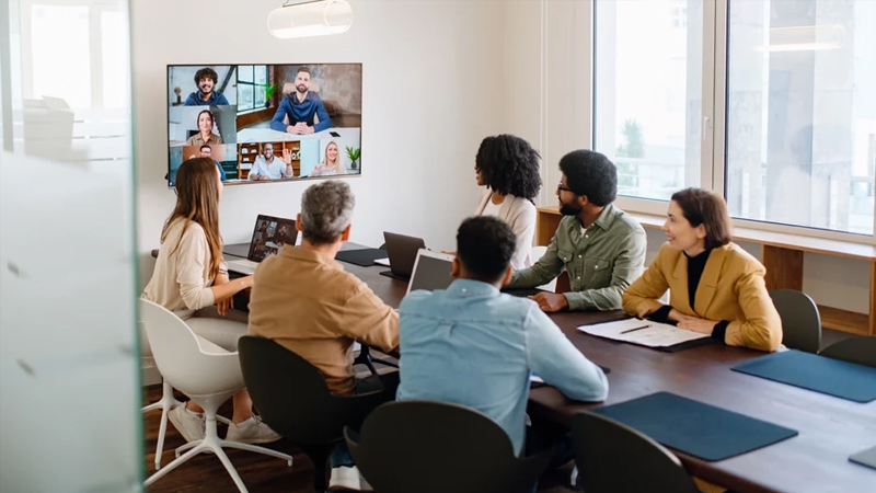 Evdən işləməyin gizli qarşılığı: Vəzifə yüksəlişi şansınız risk altındadır?