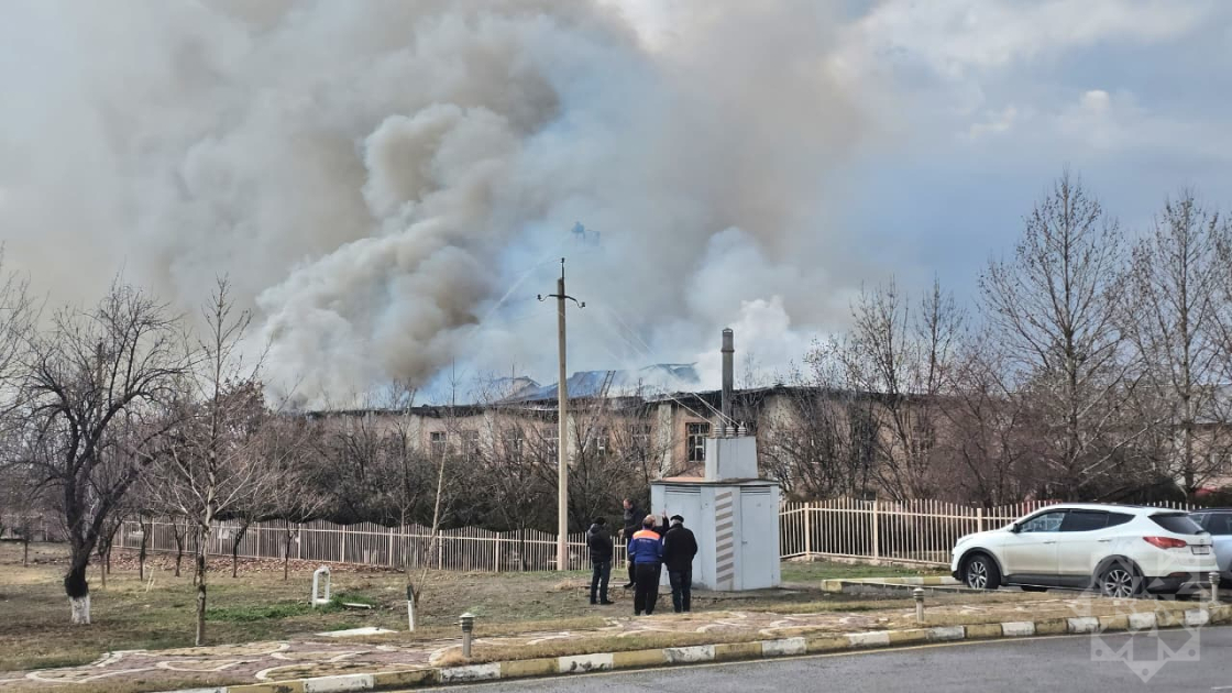 Naxçıvanda hərbi hissədə yanğın olub (FOTO)