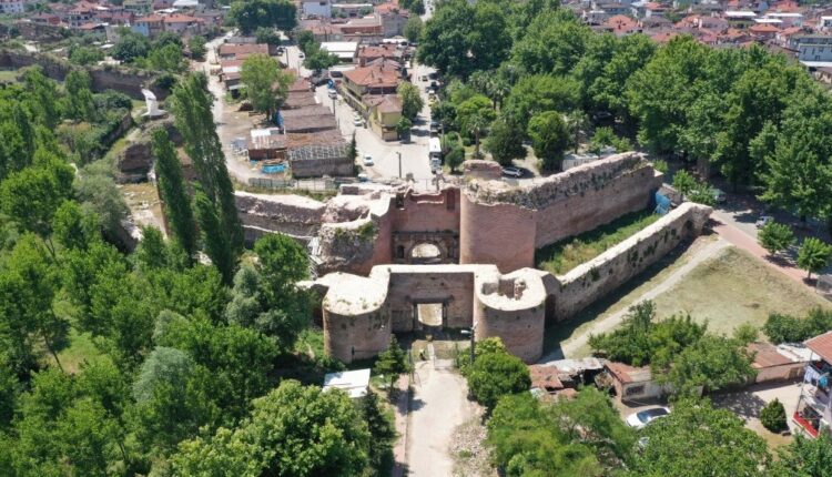 Türkiyə turizminin incisi sayılan İznik (FOTO)